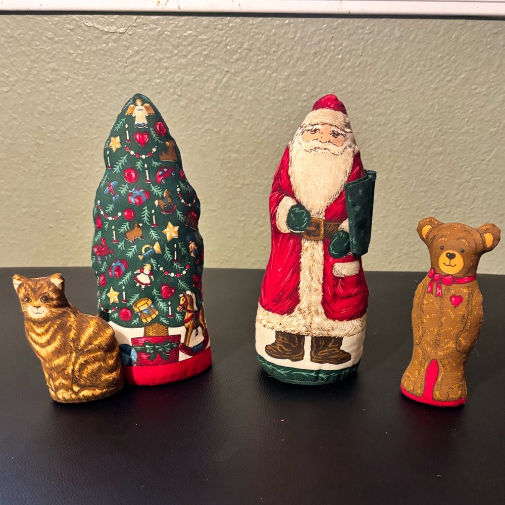 Vintage Santa Claus & pillow doll accessories kitty,bear,xmas tree,free standing
